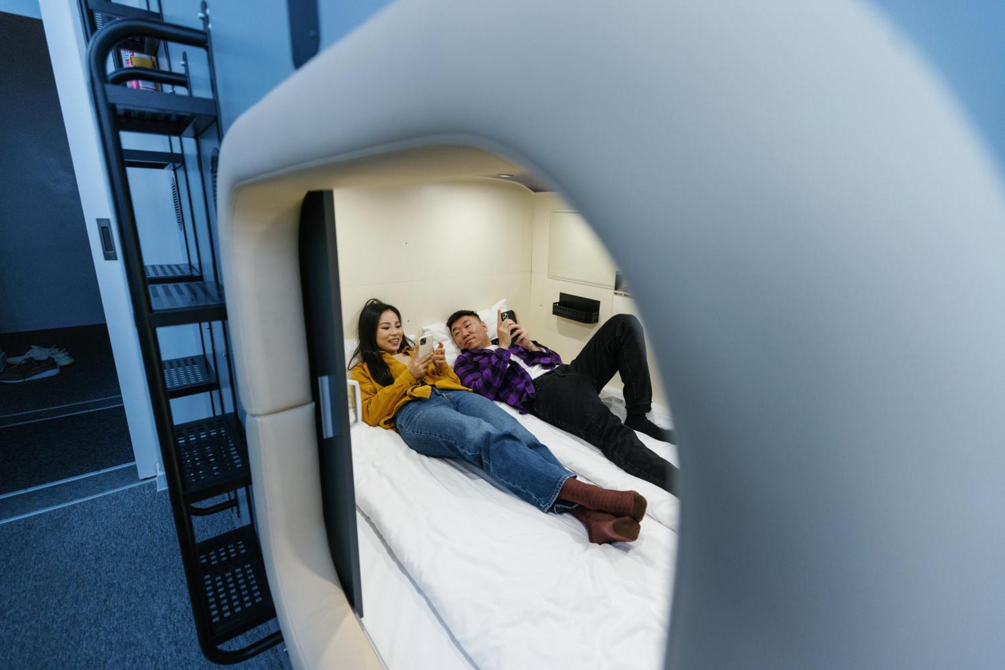 Capsule Hotel Constellation 89 Lviv Exterior photo
